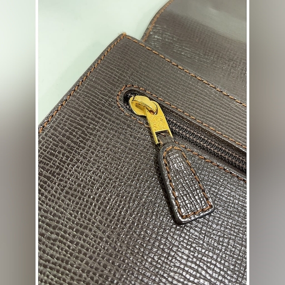 LOEWE Vintage Leather Anagram Portfolio Case – Pristine Preloved Condition - Picture 5 of 10